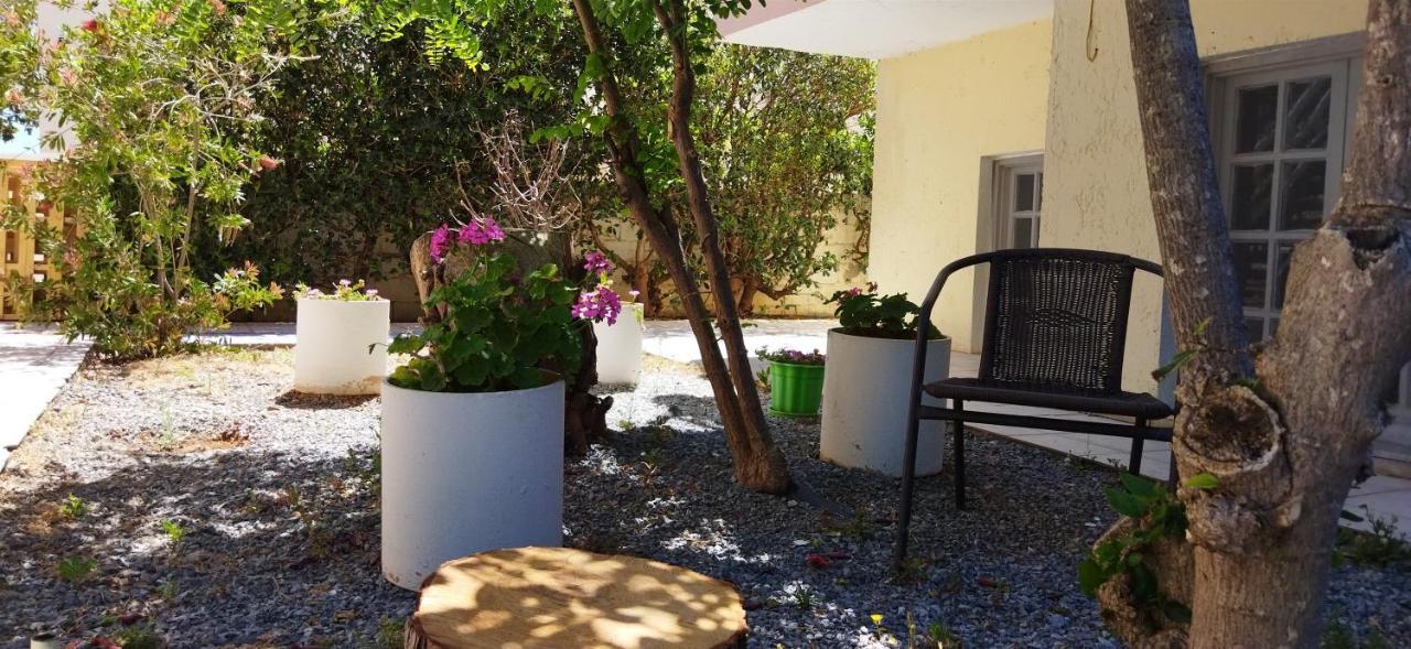 Cleo Rooms 250M From The Beach Malia  Exterior photo