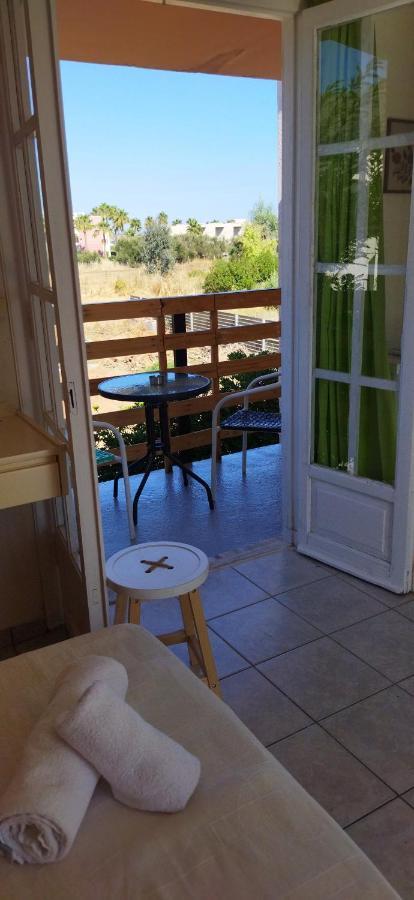 Cleo Rooms 250M From The Beach Malia  Exterior photo